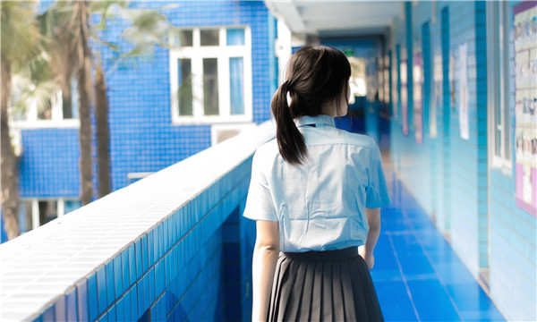 蜀山如何找到一个可以帮助我生孩子的女人？